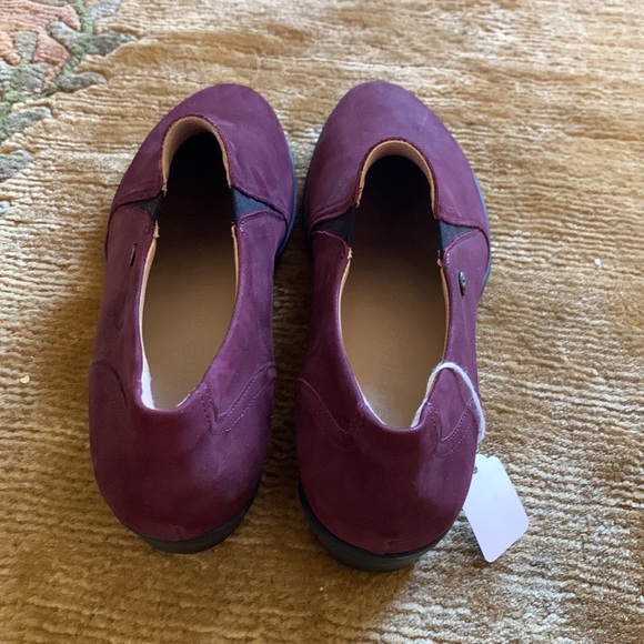 NWT Hartjes wine colored booties Free shipping! - Picture 3 of 8